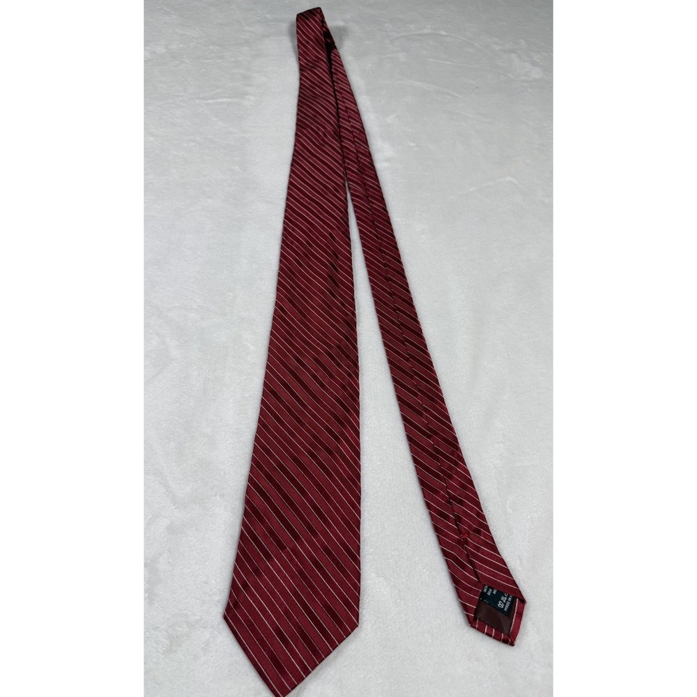 Valentino Tie Red Striped 100% Silk Made In Italy Designer Mens Necktie